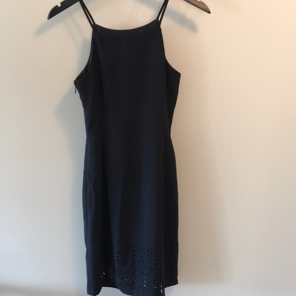 Banana Republic LBD pierced laser cut hem spaghetti strap dress NWT - Picture 4 of 6